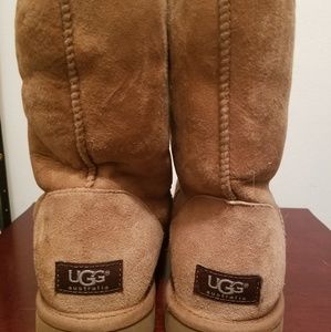 UGG Short boots